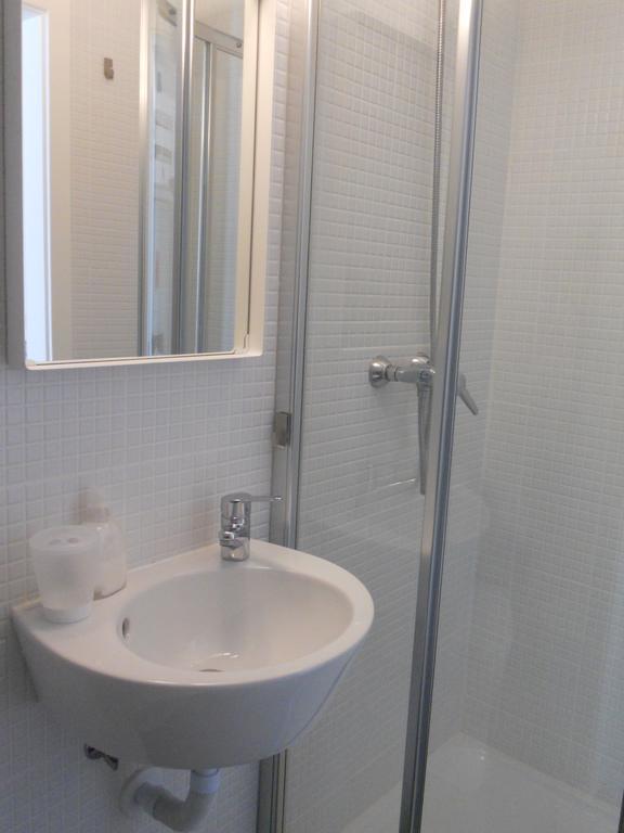 Casa Praia Sesimbra Apartamento Quarto foto